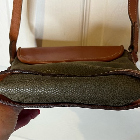 Vintage Mulberry Mole Scotch Grain & Cognac Calf Leather. Crossbody Bucket Bag. - Picture 4 of 13